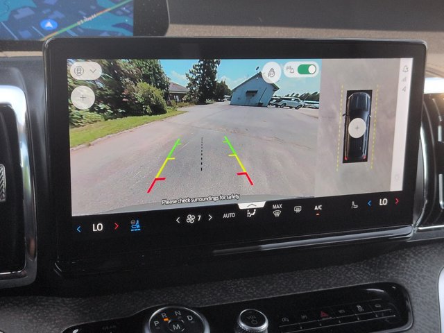 Certified 2025 Ford Expedition Tremor AWD/4WD image 24