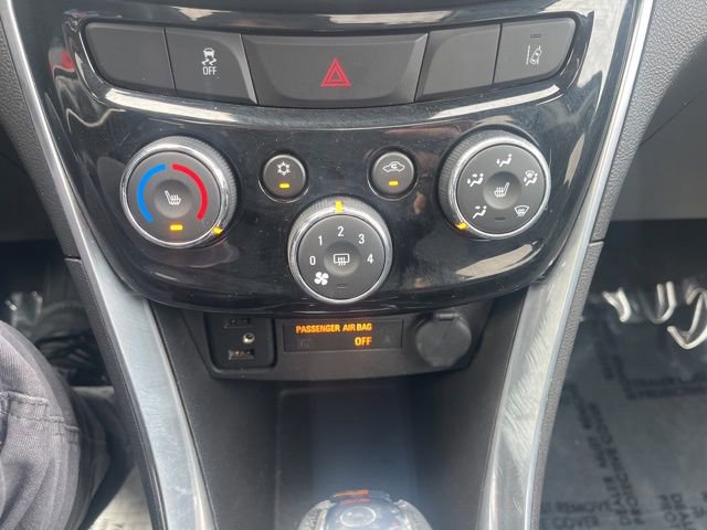 Used 2018 Chevrolet Trax Premier image 22