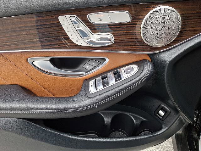 Used 2021 Mercedes-Benz GLC 300 BASE 4MATIC image 12