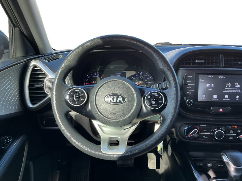 Used 2020 Kia Soul LX FWD image 18