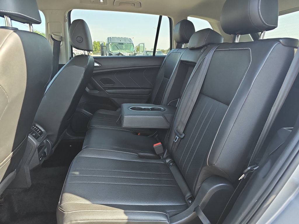 Used 2023 Volkswagen Tiguan SE FWD image 13