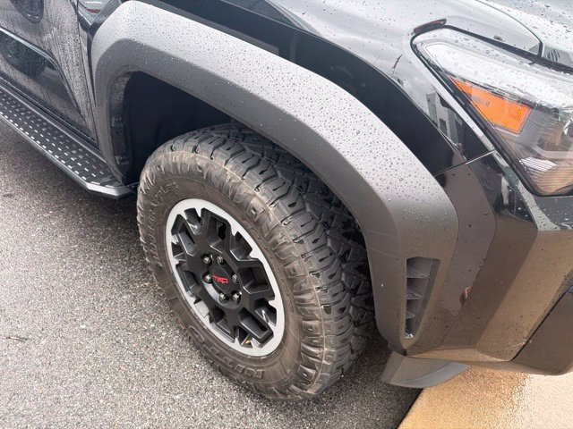 Used 2025 Toyota 4Runner TRD Off-Road AWD/4WD image 6