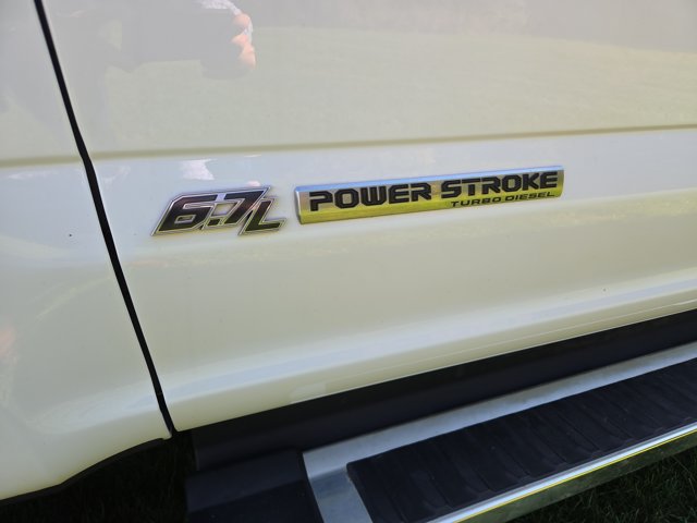 Certified 2022 Ford F250 Lariat AWD/4WD image 5