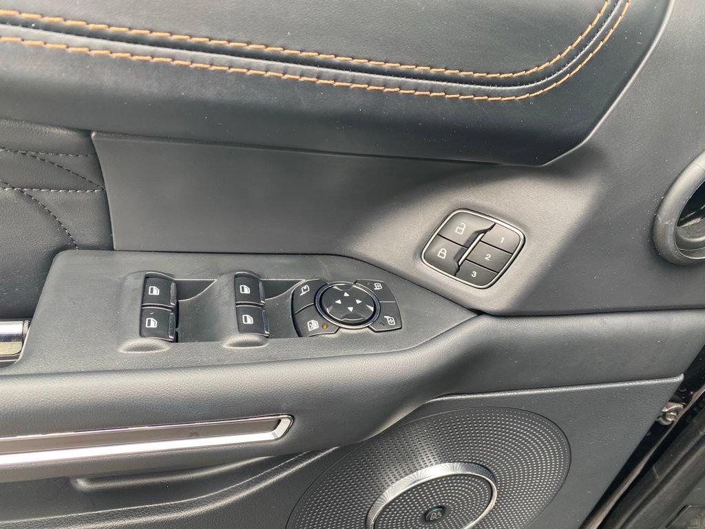 Certified 2024 Ford Expedition Max Platinum AWD/4WD image 11