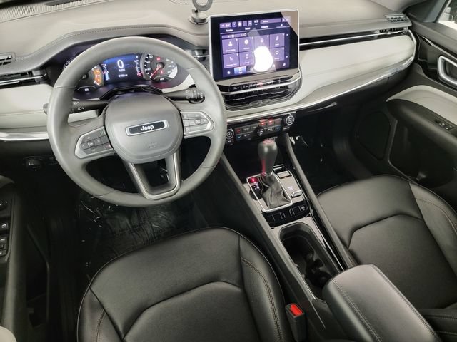 Used 2024 Jeep Compass Limited AWD/4WD image 33