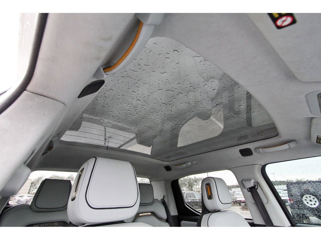 Used 2022 Rivian R1T Adventure AWD/4WD image 27