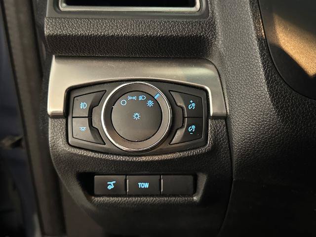 Certified 2018 Ford Explorer XLT w/ Equipment Group 202A FWD image 18