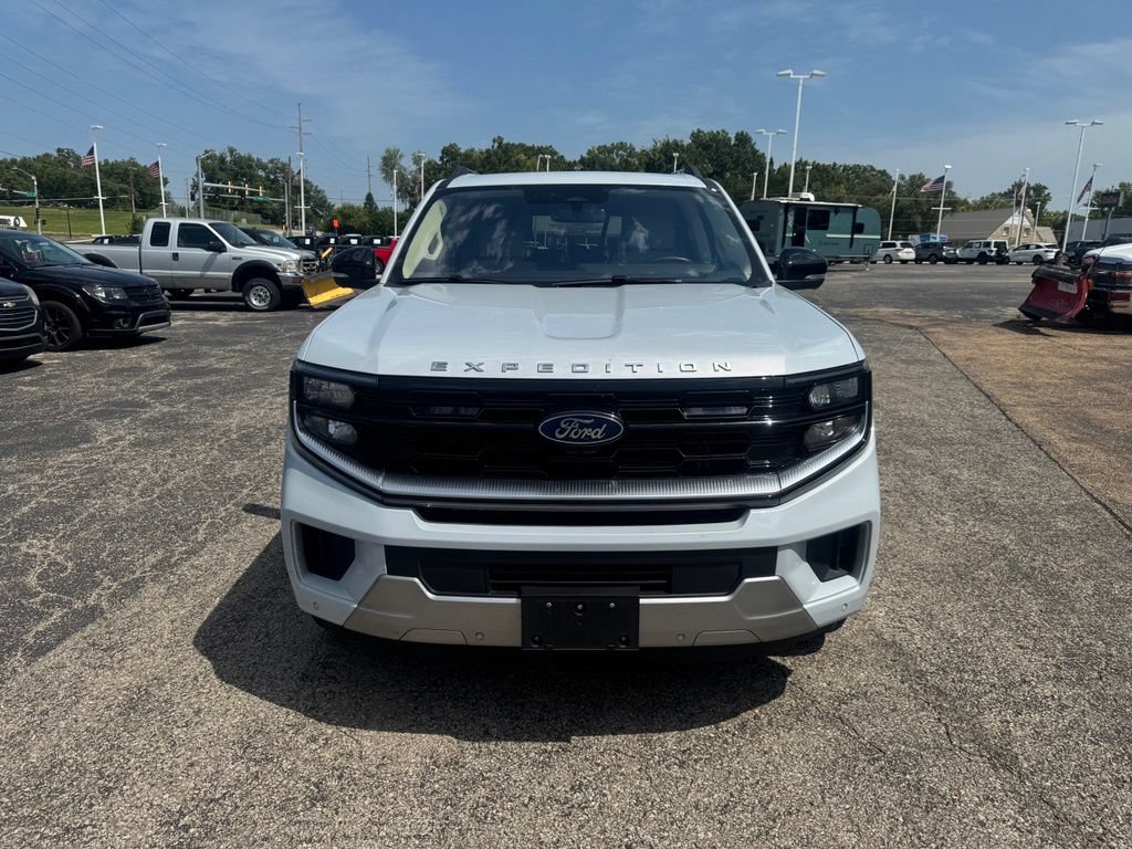 Certified 2025 Ford Expedition Max Platinum w/ Driver's Package AWD/4WD image 2