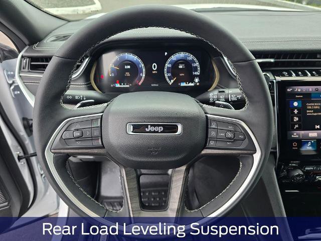 Used 2025 Jeep Grand Cherokee L Limited w/ Trailer Tow Package AWD/4WD image 20