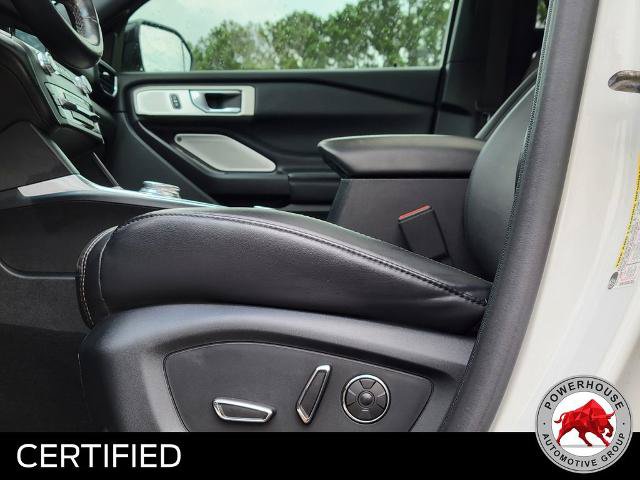 Certified 2020 Ford Explorer Platinum w/ Premium Technology Package AWD/4WD image 25