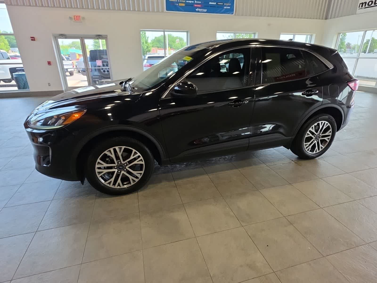 Certified 2022 Ford Escape SEL AWD/4WD image 15