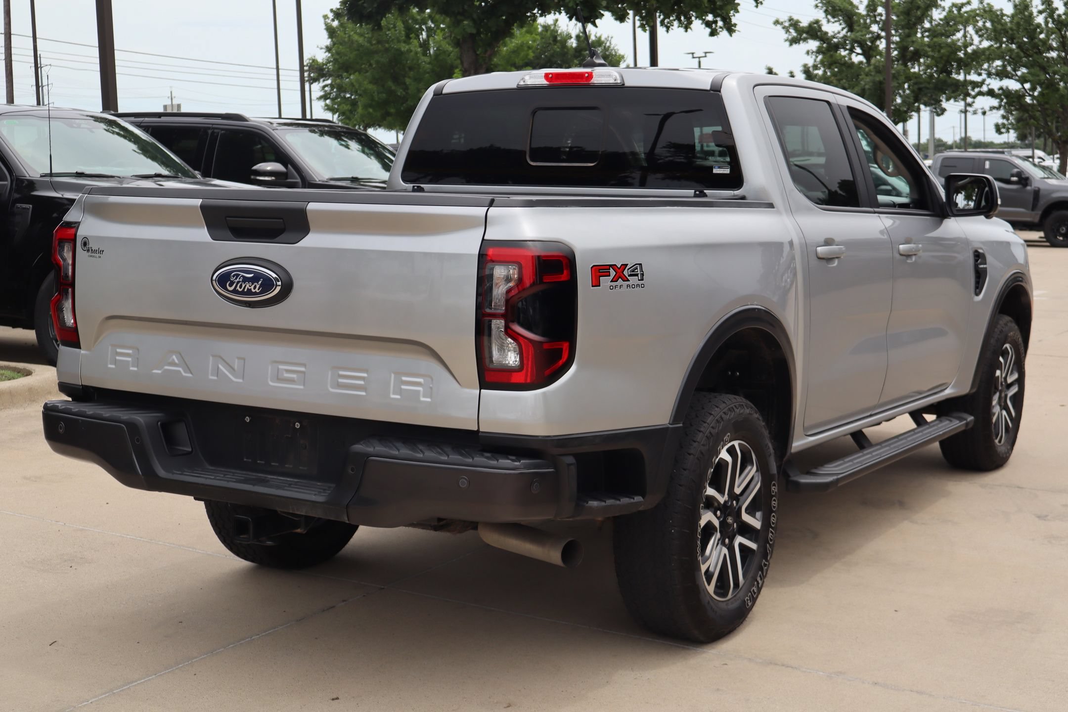 Certified 2024 Ford Ranger Lariat w/ FX4 Off-Road Package AWD/4WD image 3
