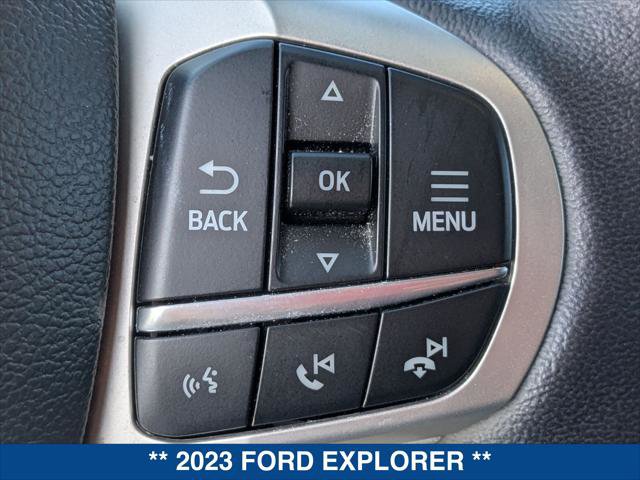 Certified 2023 Ford Explorer XLT w/ Equipment Group 202A RWD image 15