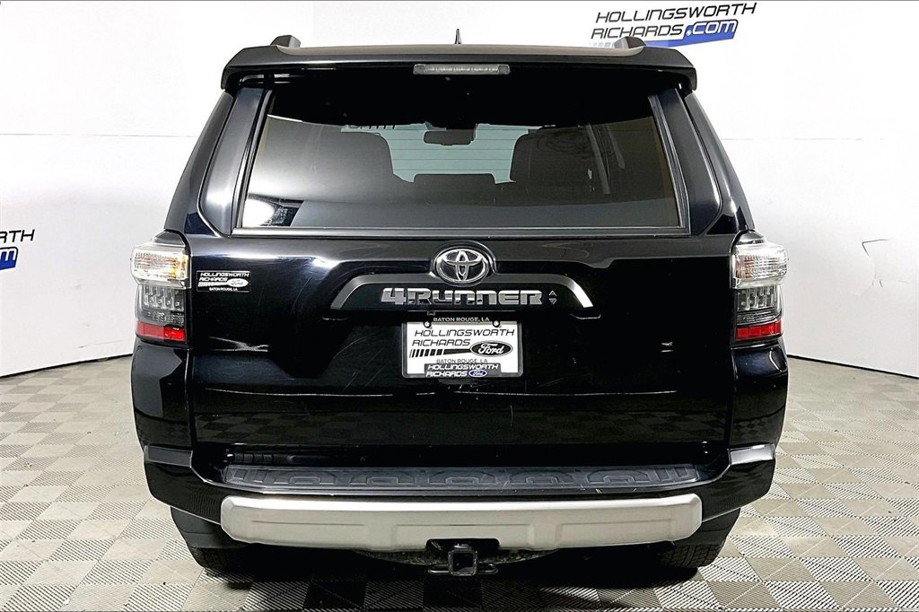 Used 2024 Toyota 4Runner TRD Off-Road Premium image 4