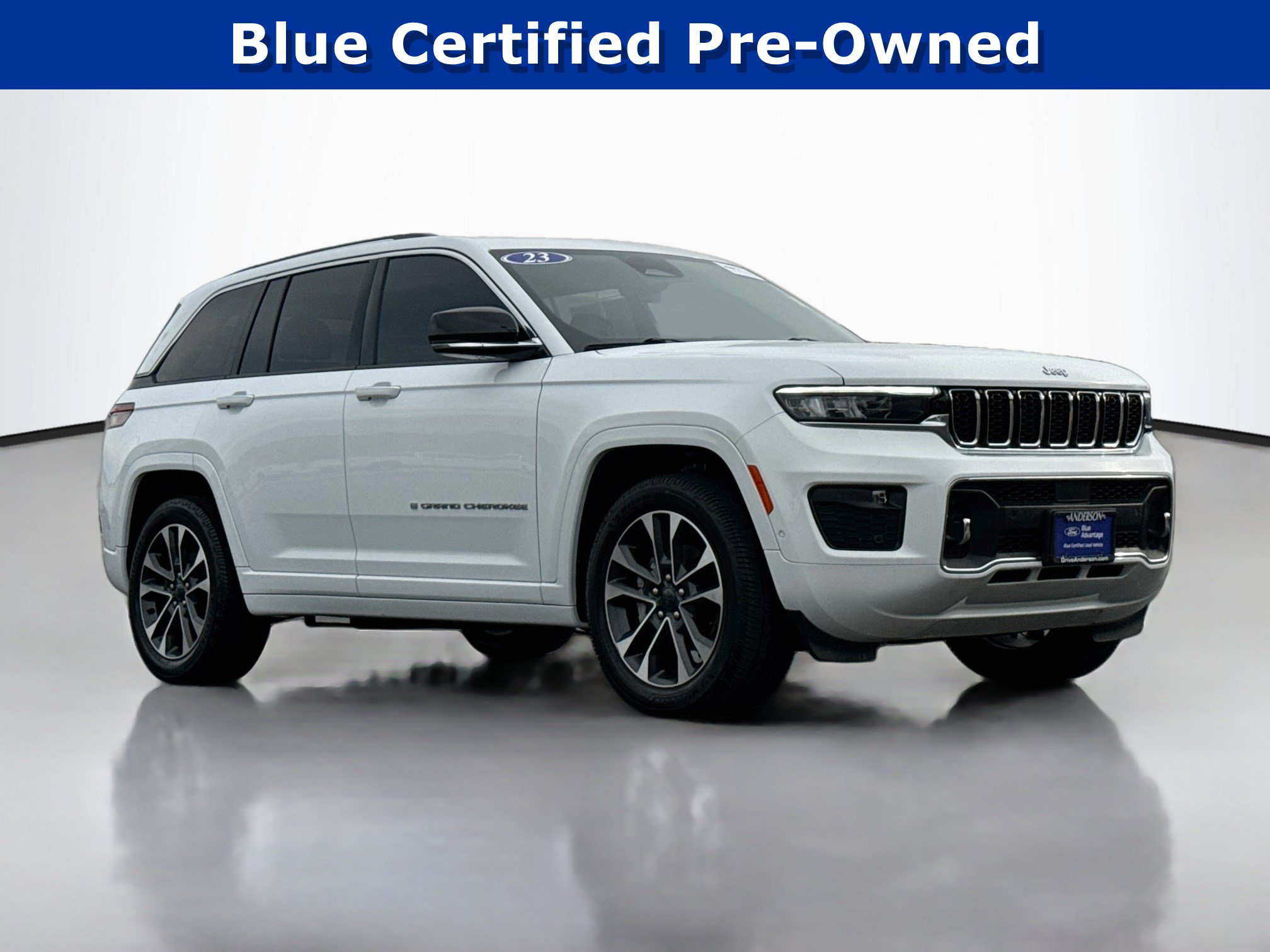 Used 2023 Jeep Grand Cherokee Overland AWD/4WD image 1