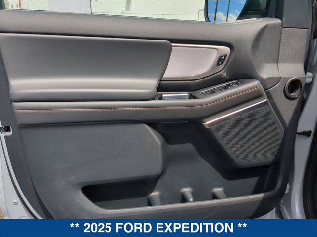Certified 2025 Ford Expedition Active RWD image 10