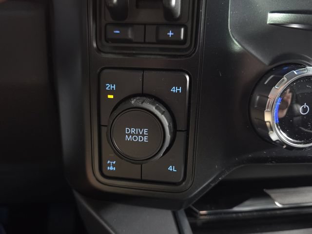 Certified 2025 Ford F350 Lariat w/ Black Appearance Package AWD/4WD image 19