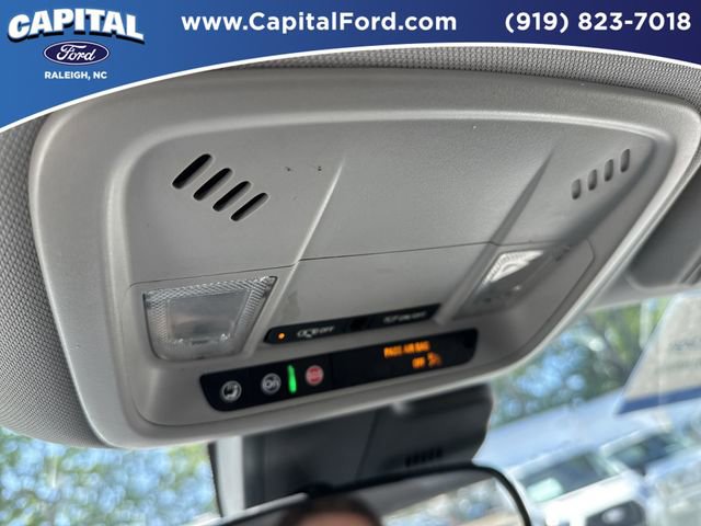 Used 2025 Chevrolet Malibu RS FWD image 32