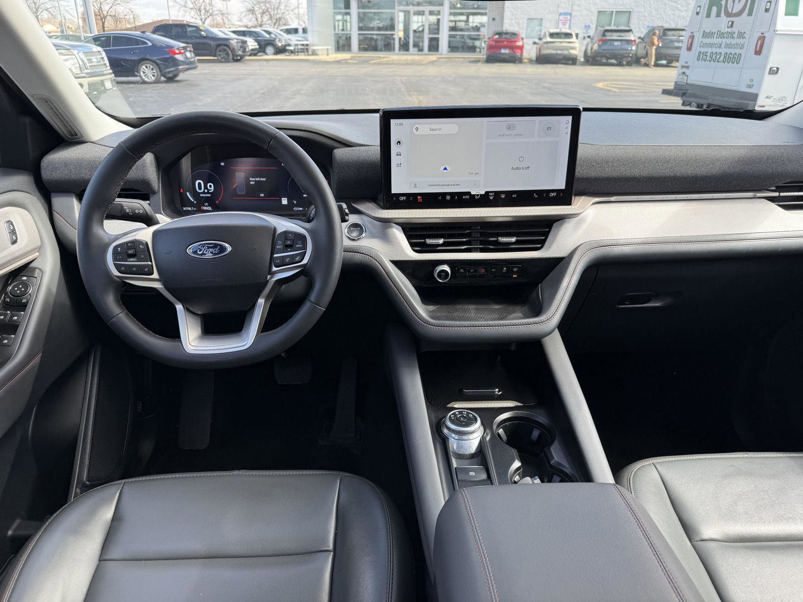 Certified 2025 Ford Explorer Active w/ Active Comfort Package image 12