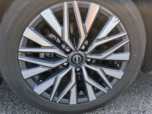 Used 2024 Nissan Altima 2.5 SV FWD image 10