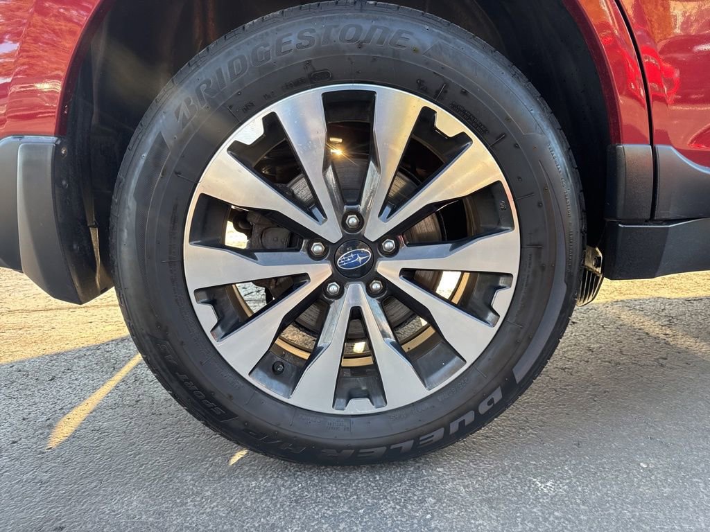 Used 2017 Subaru Outback 3.6R Limited image 18
