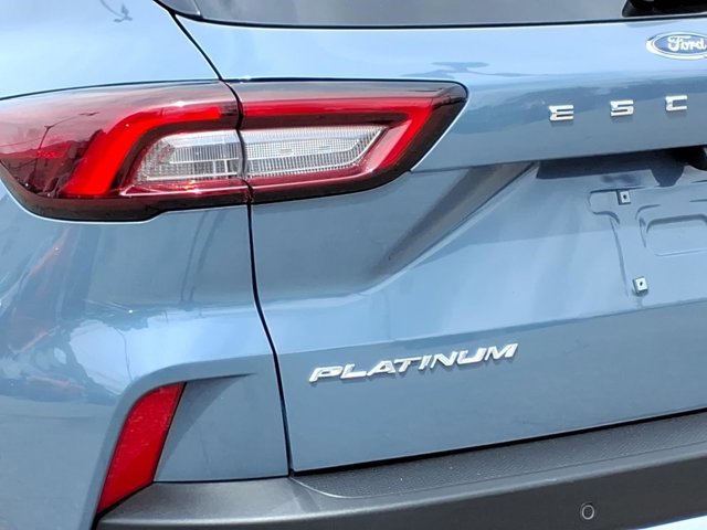 Certified 2023 Ford Escape Platinum w/ Premium Technology Package AWD/4WD image 18