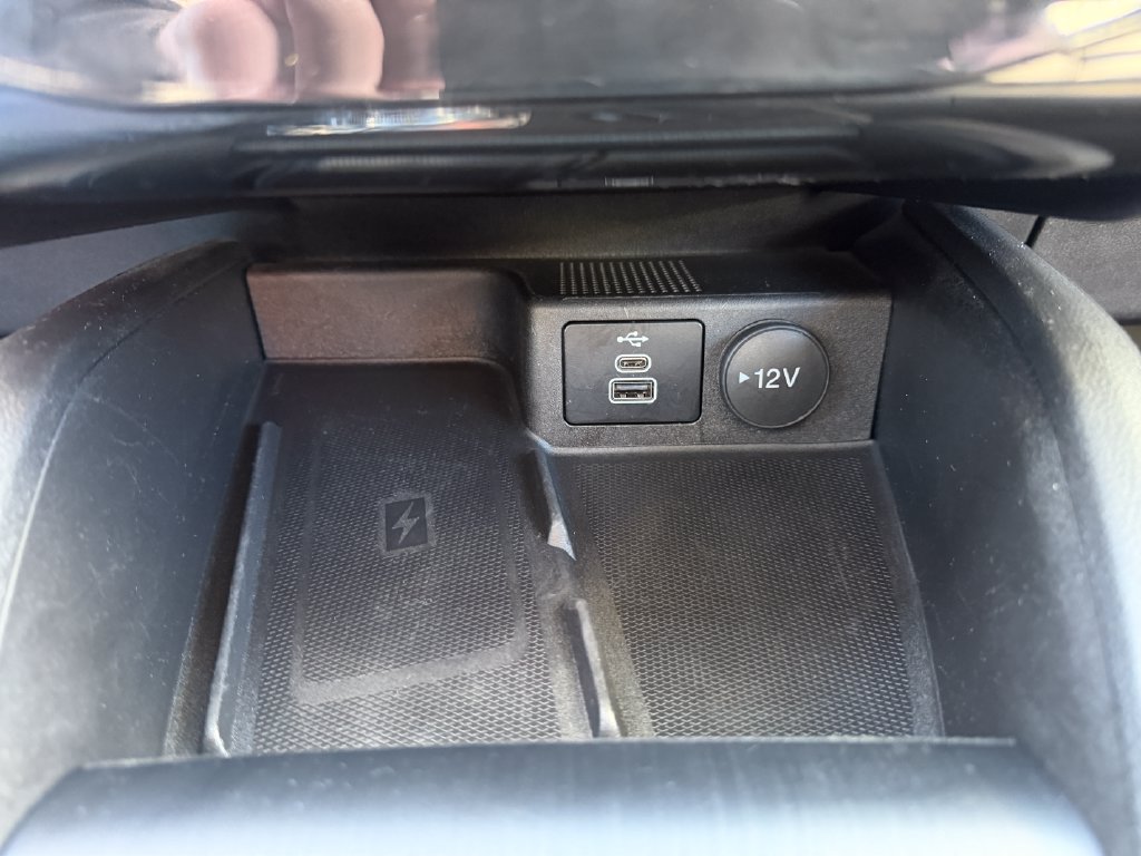 Certified 2024 Ford Escape Platinum AWD/4WD image 36