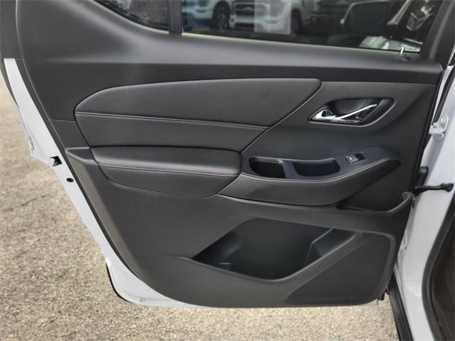 Used 2022 Chevrolet Traverse RS image 26