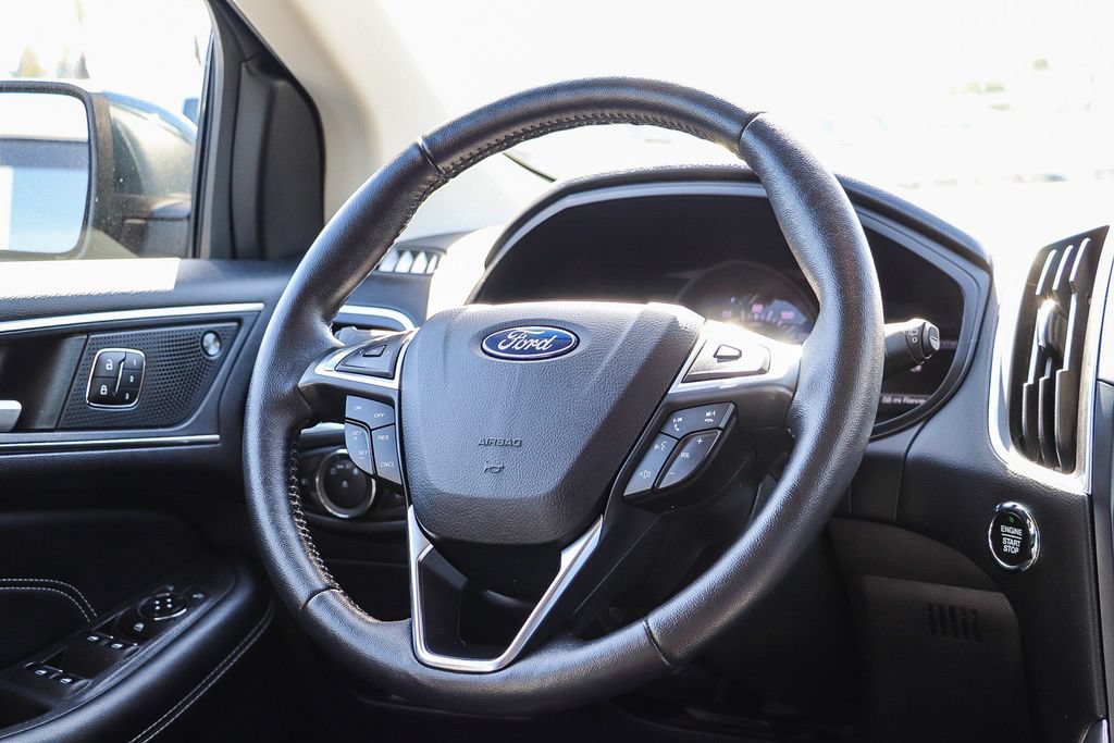 Certified 2023 Ford Edge Titanium w/ Class II Trailer Tow Package AWD/4WD image 19