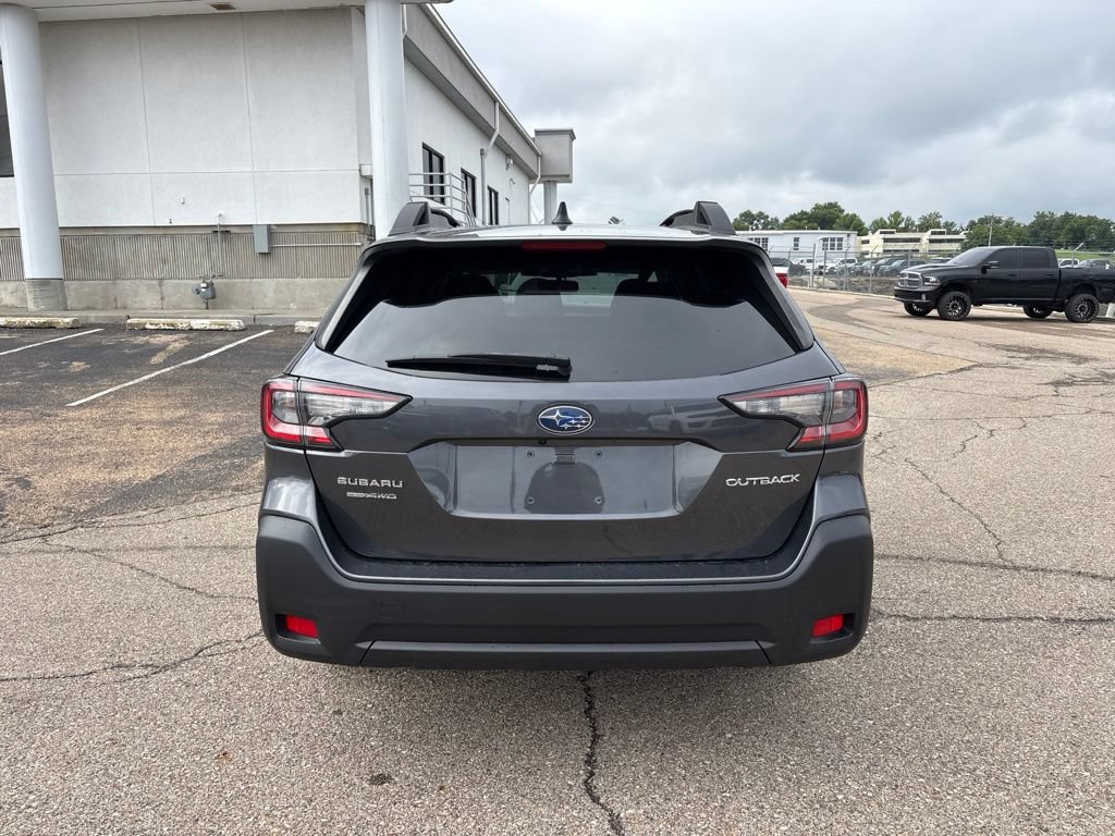 Used 2024 Subaru Outback Premium AWD/4WD image 6