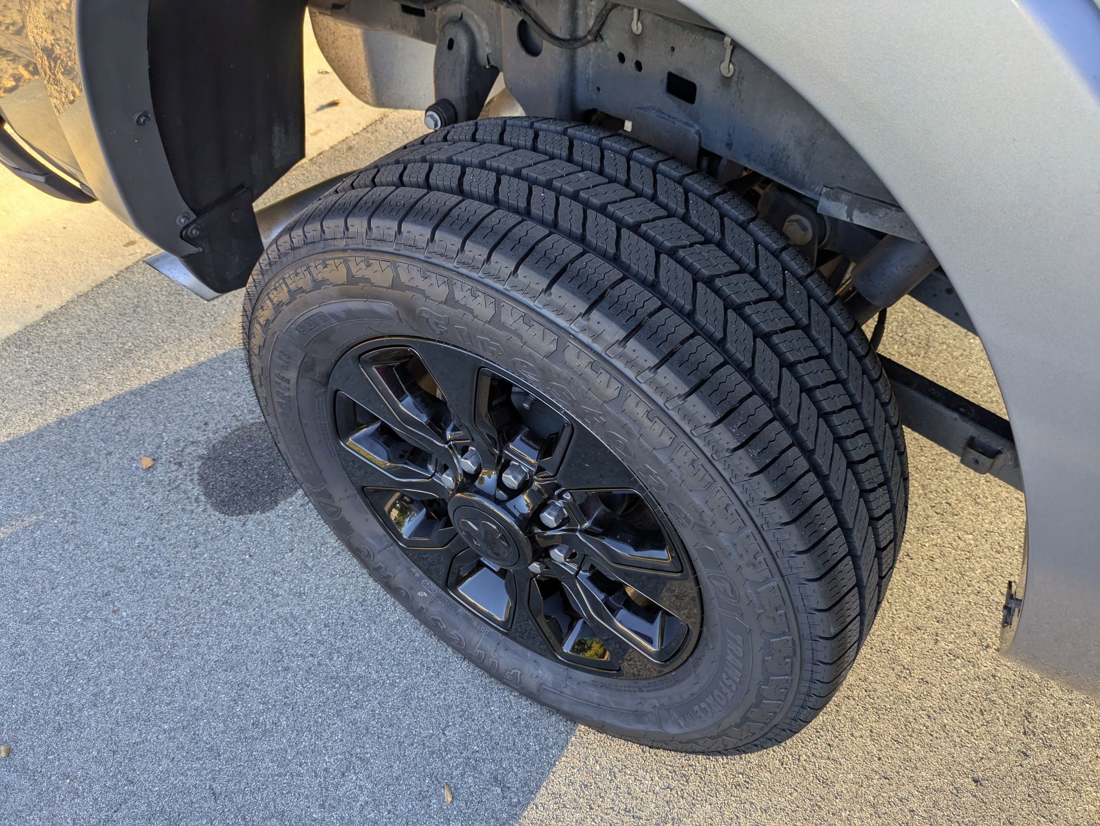 Used 2024 RAM 2500 Limited image 42