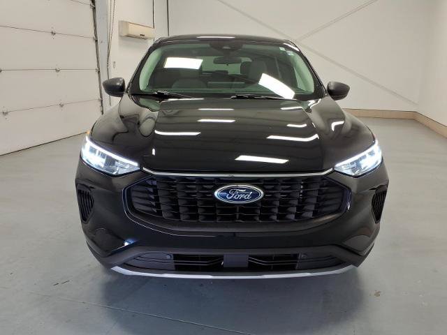 Certified 2025 Ford Escape Active w/ Tech Pack #1 FWD image 8