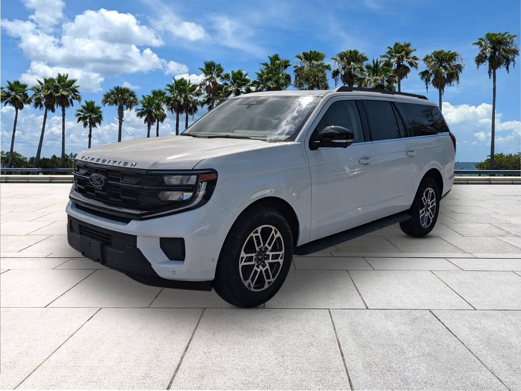 Certified 2025 Ford Expedition Max Active image 3
