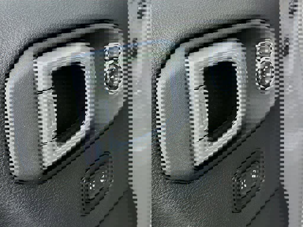 Used 2021 Jeep Gladiator Mojave image 30