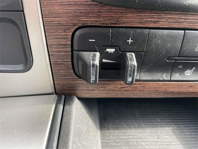 Used 2019 RAM 1500 Laramie image 22