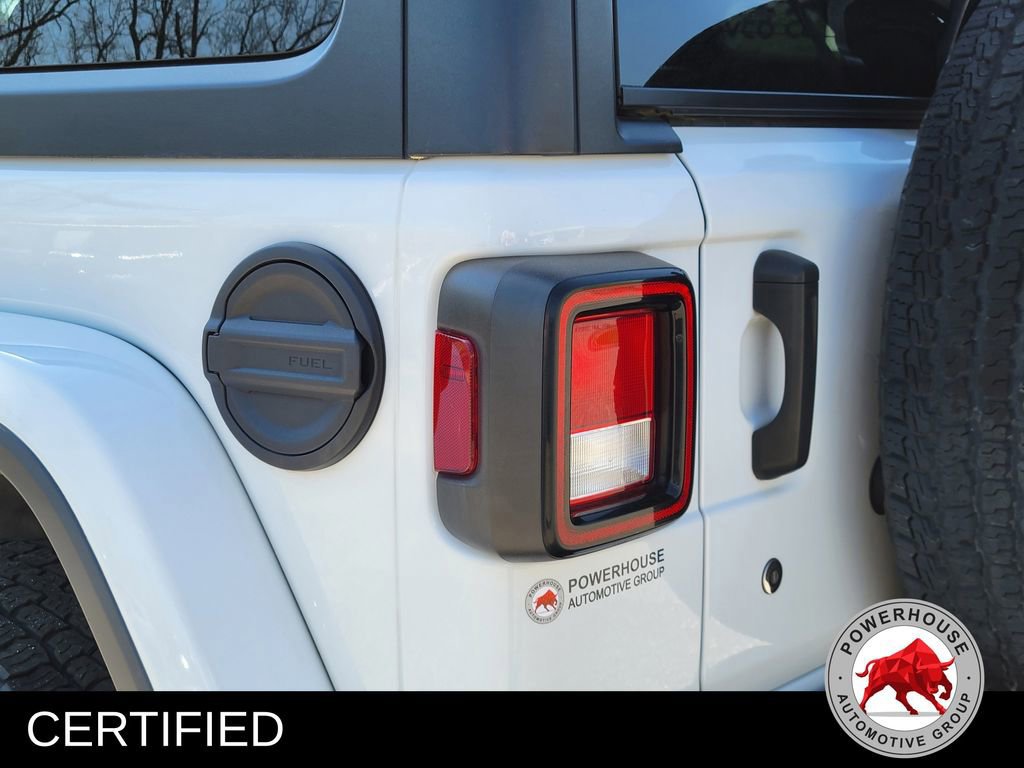 Used 2020 Jeep Wrangler Unlimited Sahara image 12