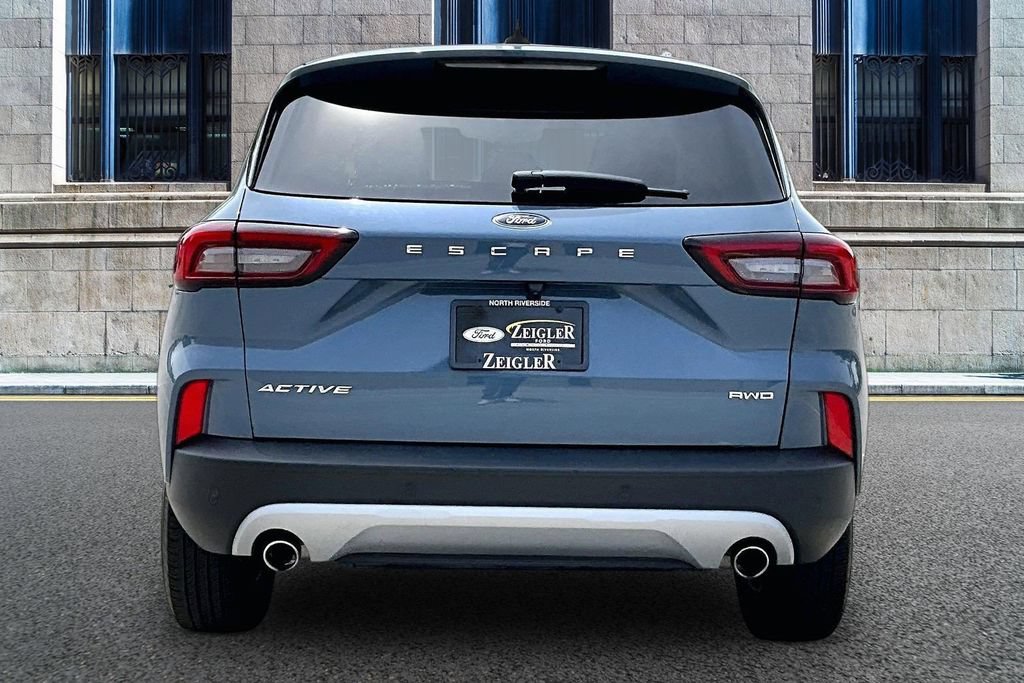 Certified 2023 Ford Escape Active w/ Tech Pack #1 AWD/4WD image 4