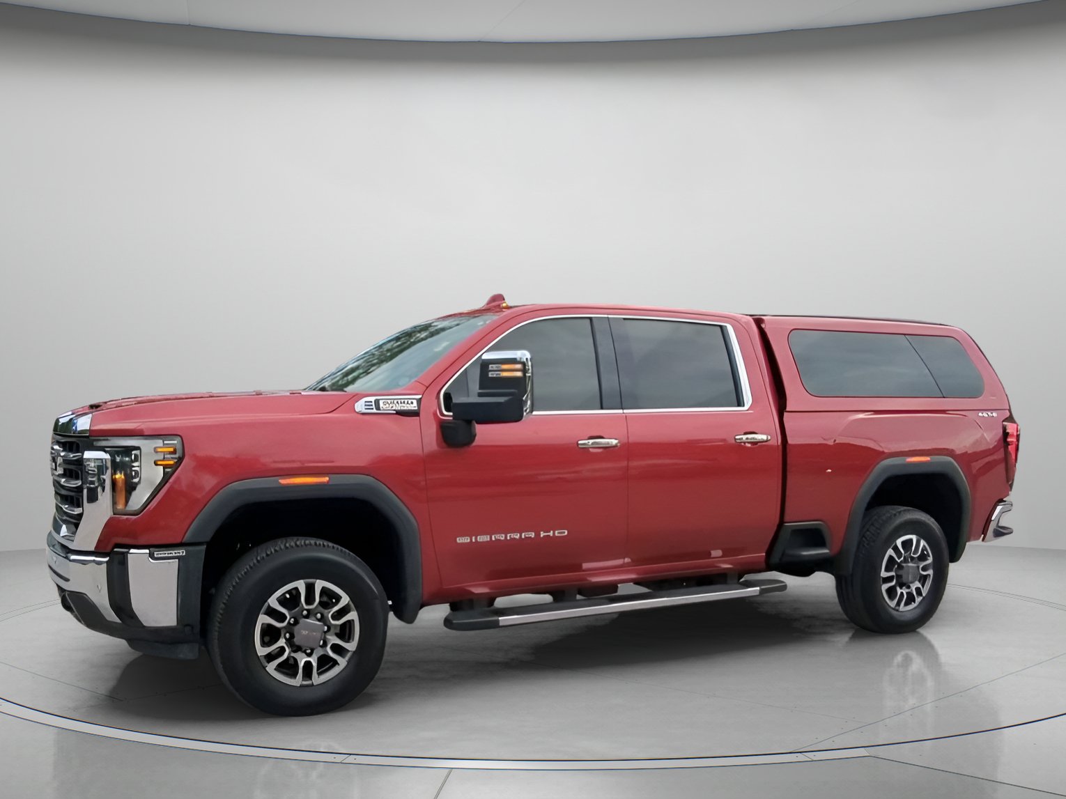 Used 2024 GMC Sierra 2500 SLT w/ SLT Premium Package AWD/4WD image 14