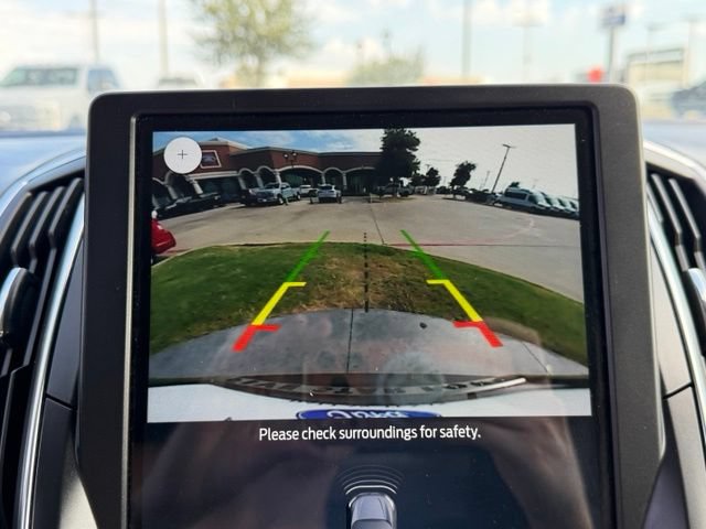 Certified 2024 Ford Edge Titanium AWD/4WD image 18