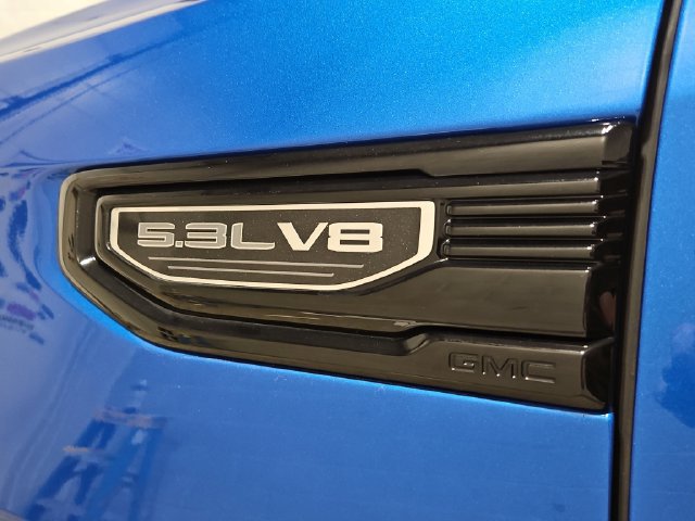Used 2024 GMC Sierra 1500 Elevation w/ LPO, Elevation Black Package AWD/4WD image 40