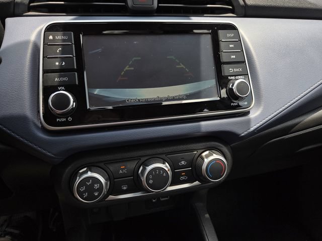 Used 2023 Nissan Versa SV FWD image 10