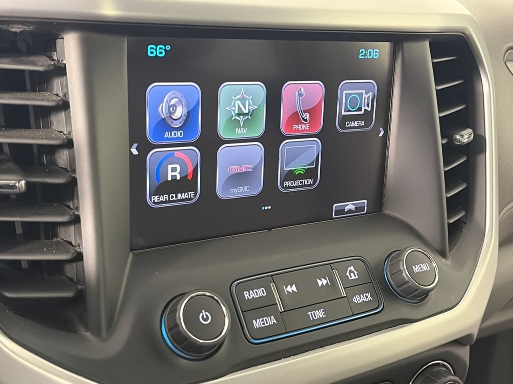 Used 2017 GMC Acadia SLT AWD/4WD image 19