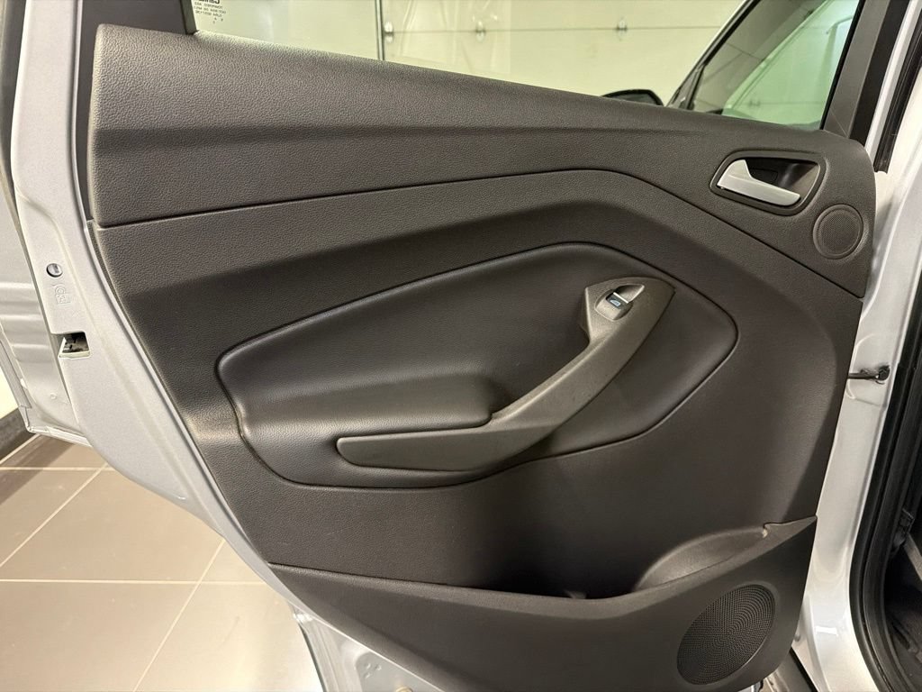 Certified 2019 Ford Escape Titanium AWD/4WD image 34
