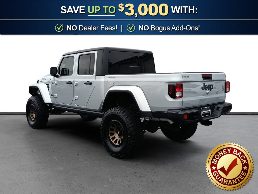 Used 2023 Jeep Gladiator Sport AWD/4WD image 4