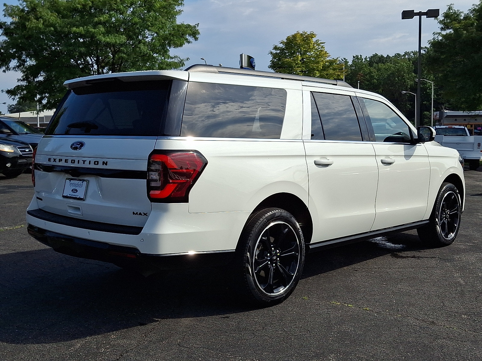Certified 2024 Ford Expedition Max Limited AWD/4WD image 6
