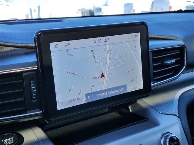 Certified 2022 Ford Explorer XLT w/ Equipment Group 202A image 22