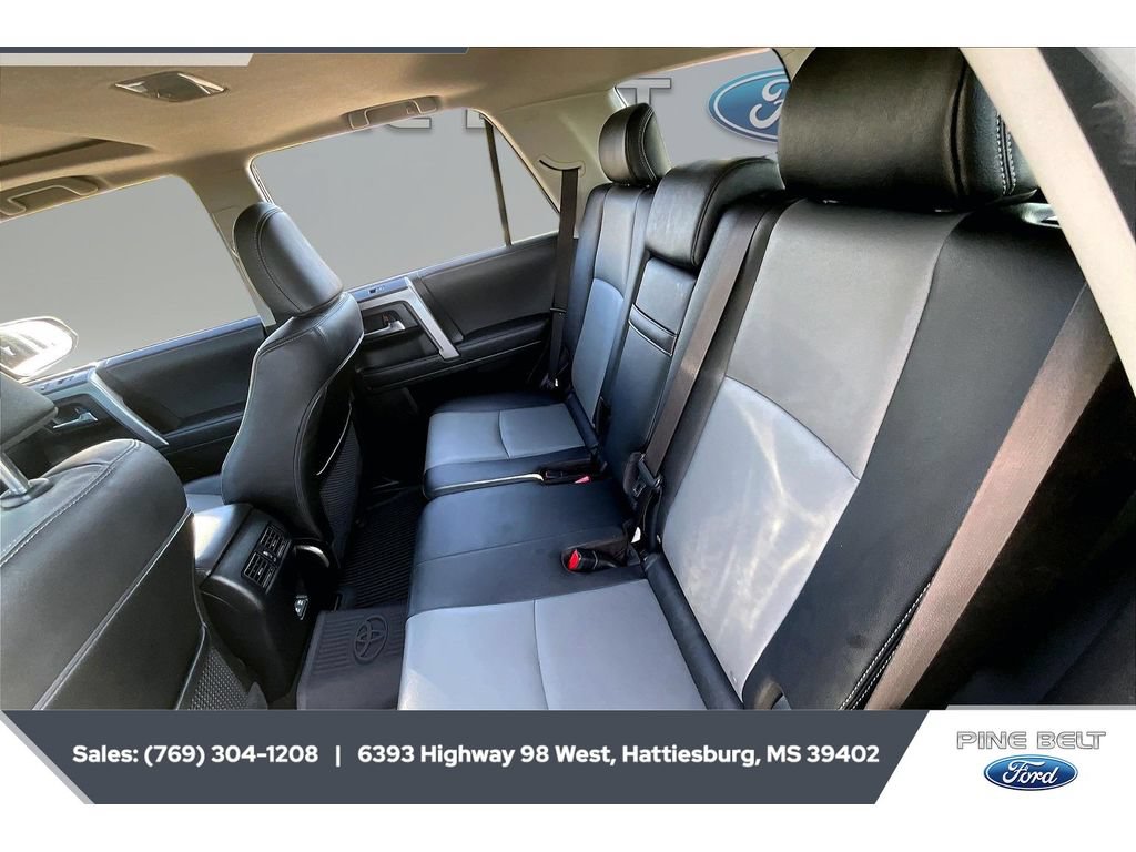 Used 2021 Toyota 4Runner SR5 Premium w/ Moonroof Package AWD/4WD image 19