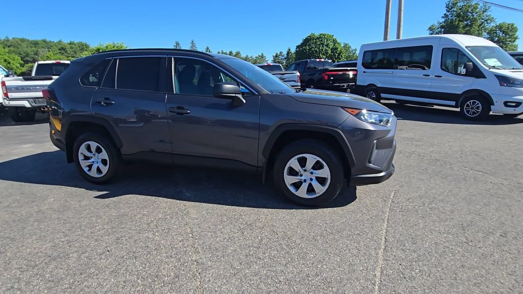 Used 2019 Toyota RAV4 LE w/ All Weather Liner Package AWD/4WD image 20