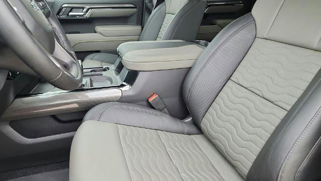 Used 2026 Chevrolet Silverado 1500 ZR2 w/ Dark Appearance Package image 12