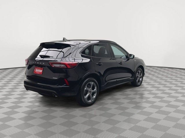 Certified 2023 Ford Escape ST-Line w/ Tech Pack #1 AWD/4WD image 37